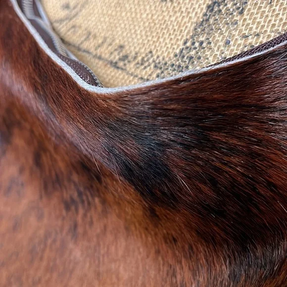 MAYA MOON OREGON DESIGN FUR & LEATHER CRESENT  HANDBAG - Picture 6 of 17